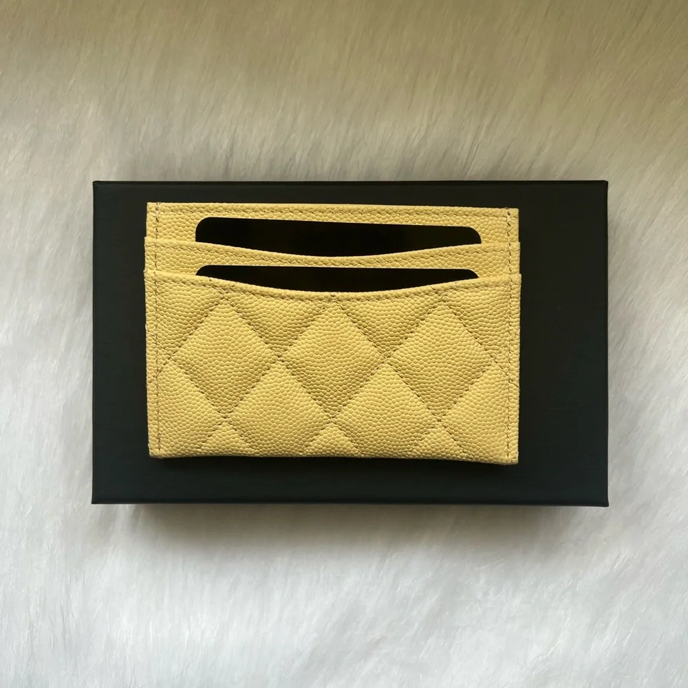 🔥CHANEL Classic Quilted Cardholder-butter yellow
